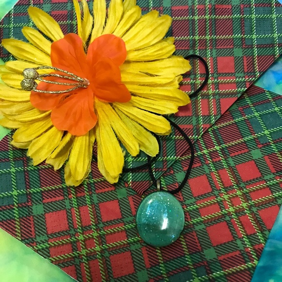 Unique Vintage One of a Kind Handmade Necklace - Picture 5 of 16